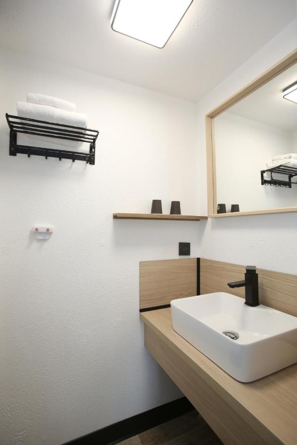 Enzo Hotels Chartres Mainvilliers By Kyriad Direct מראה חיצוני תמונה
