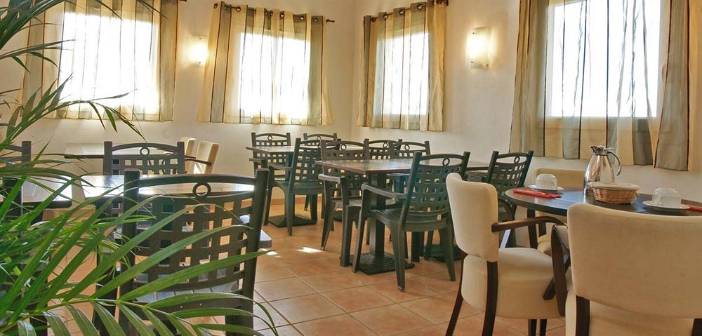 Enzo Hotels Chartres Mainvilliers By Kyriad Direct מראה חיצוני תמונה